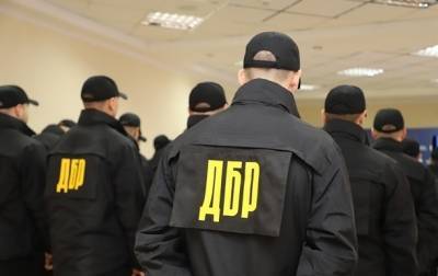 В Одесской области подполковник СБУ организовал группировку, которая вымогала четверть миллиона долларов