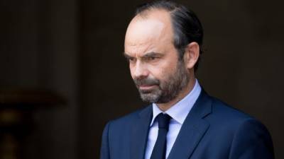 Премьер-министр Франции Эдуар Филипп ушел в отставку