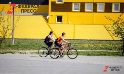 В одном из районов Петербурга у шести станций метро организуют велопарковки с навесами