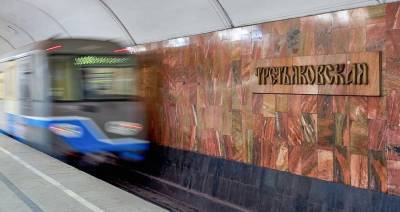 Путевые стены отремонтируют на семи станциях столичного метро