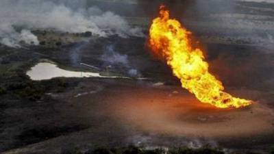 Более 1600 человек были эвакуированы из-за возгорания незаконной врезки в газопровод под Самарой
