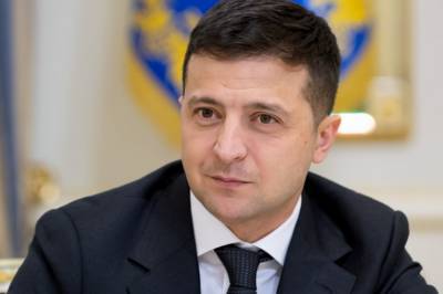 Зеленский назначил более 30 судей в местные общие суды