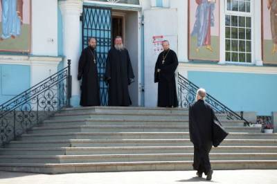 Отрицавший пандемию экс-священник Сергий не явился на церковный суд