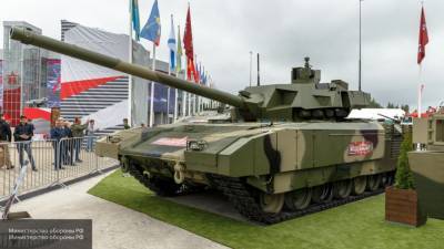 Конструкторы довели до совершенства танк Т-14 на платформе "Армата"