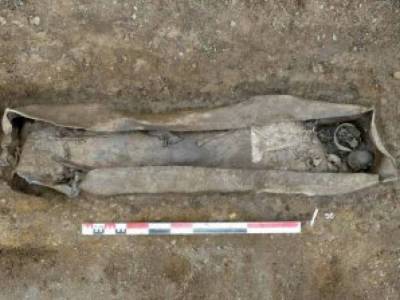 Во Франции нашли воздухонепроницаемый свинцовый 1500-летний саркофаг