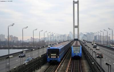 В столице ограничат движение на Южном мосту до конца лета: что нужно знать киевлянам