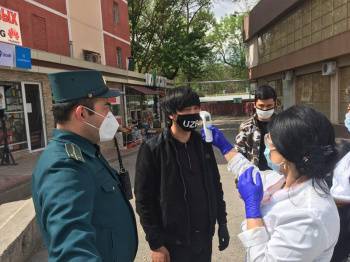 В Узбекистане за день выявлено 127 новых случаев заражения коронавирусом. Общее число инфицированных достигло 9326