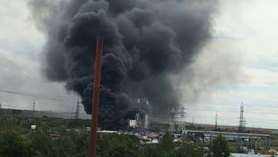 Пожарные локализовали возгорание контейнеров на Мурманском шоссе