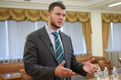 Перенагруженных фур на дорогах Украины не будет: Министр инфраструктуры Криклий анонсировал принятие закона о регулировании перевозок