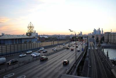 Дептранс оценил загруженность дорог Москвы