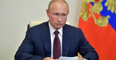 Путин призвал обдумать вопросы занятия бизнесом 16-летних россиян