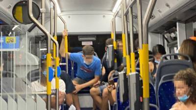 Расследование: почему израильтяне ездят в автобусах без маски