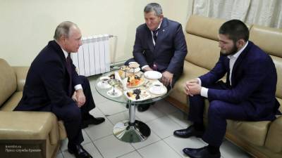 Президент России выразил соболезнования семье Нурмагомедова