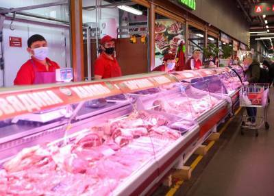 ФАС выявила снижение цен на свинину, мороженую рыбу и лук