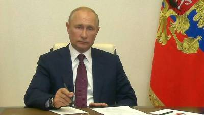 Владимир Путин подписал указ об официальном опубликовании обновленной Конституции РФ