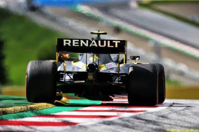 Renault не будет обновлять силовую установку в 2020-м