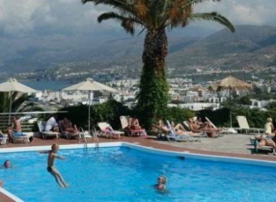 Греция вводит новые правила приема иностранных туристов