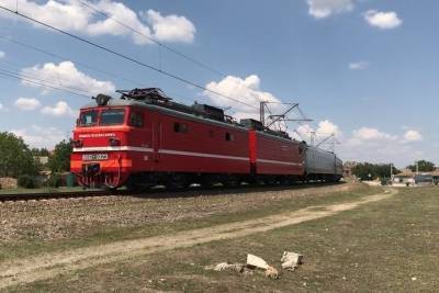В Евпаторию прибыл первый пасажирский поезд из Санкт-Петербурга