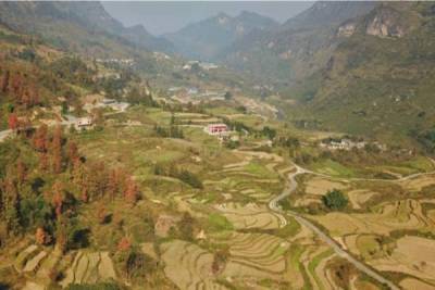 Автодорога связала «последнюю деревню» Китая с внешним миром