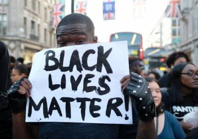 В поддержку Black Lives Matter
