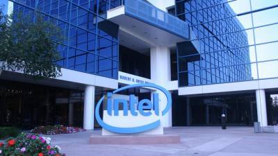 Компания Intel приостановила поставки продукции для китайской компании Inspur