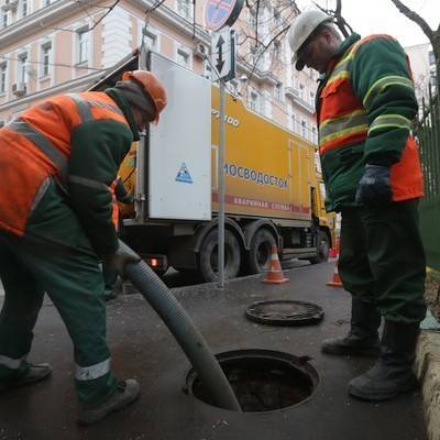 Коммунальные службы Москвы работают в режиме повышенной готовности из-за непогоды