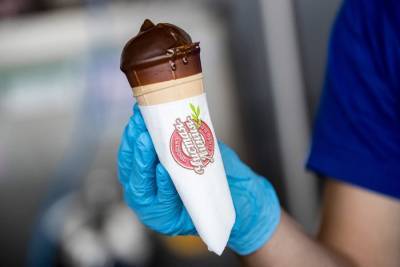 Производитель заявил, что цвет мороженого "Радуга" не имеет отношения к ЛГБТ
