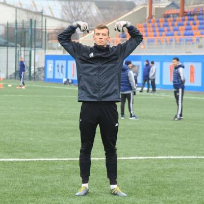 Смоленский футболист дебютировал в высшем дивизионе Казахстана