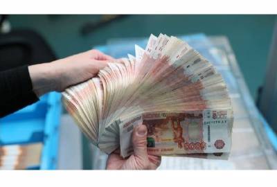 За сутки трое смолян «подарили» жуликам более 800 тысяч рублей