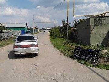 В Башкирии 15-летний подросток на мопеде врезался в ВАЗ