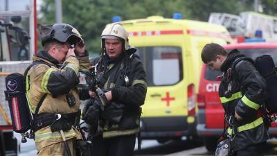 В Санкт-Петербурге пострадали люди при пожаре в жилом доме