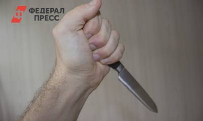 В Саткинском районе мужчина зарезал жену на глазах у маленьких детей