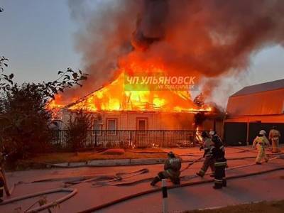 На севере Ульяновска сгорел частный дом