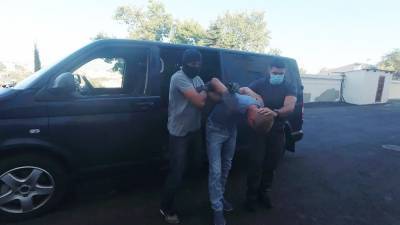 В Севастополе по делу о госизмене арестован российский военный (видео)