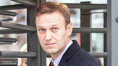 RT: эксперты выявили в высказываниях Навального призывы к насильственному свержению власти