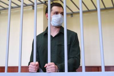 Суд вынес приговор студенту из США за нападение на полицейских в Москве