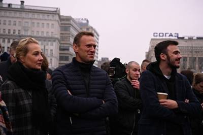 СКР передумал арестовывать пенсионный счет матери Алексея Навального