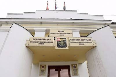 В Коркинском районе — новое политическое обострение: депутату не дают помощника - znak.com - район Коркинский