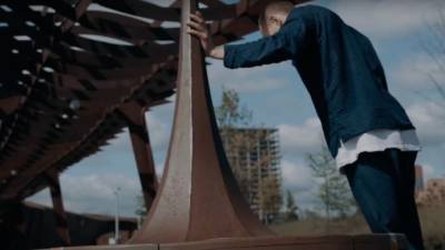 В парке «Тюфелева роща» сняли клип на песню Никиты Сташевского