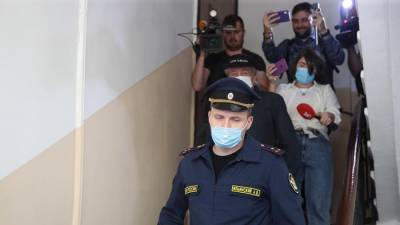 Суд продлил срок домашнего ареста Ефремова до 2021 года