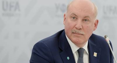Задержанные в Белоруссии россияне следовали в третью страну — российский посол