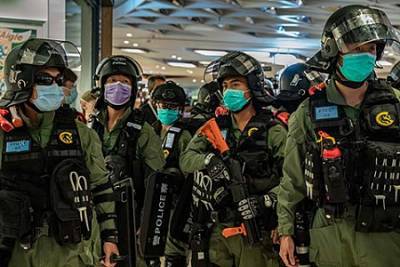 В Гонконге начали сажать диссидентов