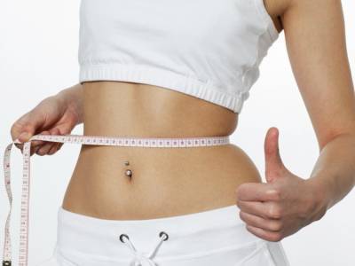 «Эффект сытого желудка»: Медики объяснили, как можно объедаться и не толстеть