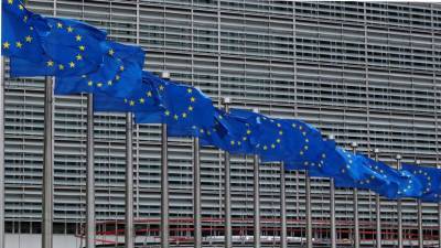 ЕС ввел санкции против российской разведки и компаний из КНДР и Китая