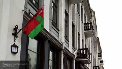Группа задержанных в Белоруссии россиян пересекла границу официально — посольство РФ