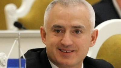 Депутат Заксобрания Петербурга "освоил" 15 бюджетных миллионов