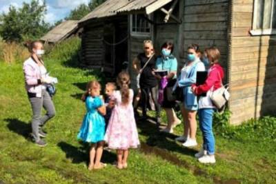 В Ярославле у многодетной матери приставы забрали пятерых детей