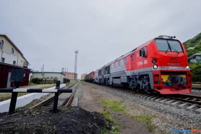 На Сахалине перешили последнее "узкое место" на железной дороге