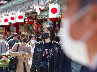 Япония второй день подряд сообщает о рекордном количестве случаев коронавируса