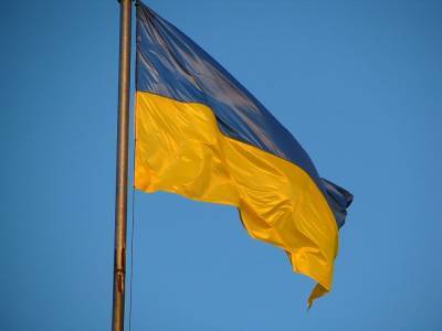 Киевских школьников обязали слушать гимн Украины